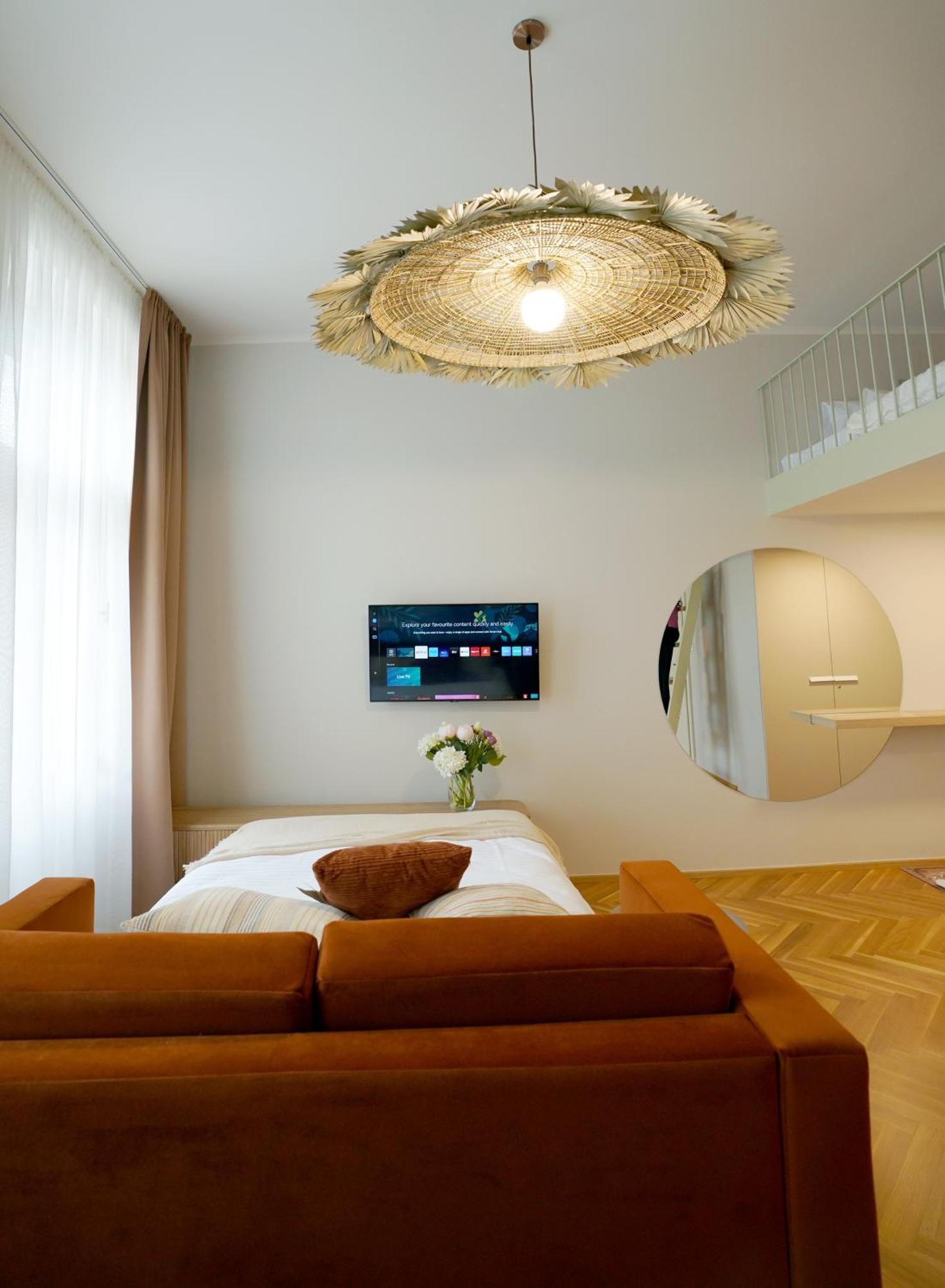 Luxemi Apartments I City Center Premium Studio Praga Exterior foto