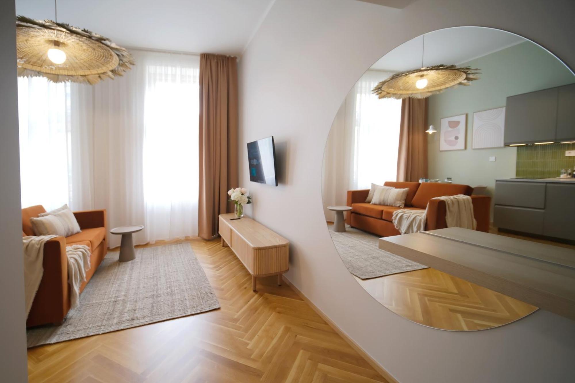Luxemi Apartments I City Center Premium Studio Praga Exterior foto