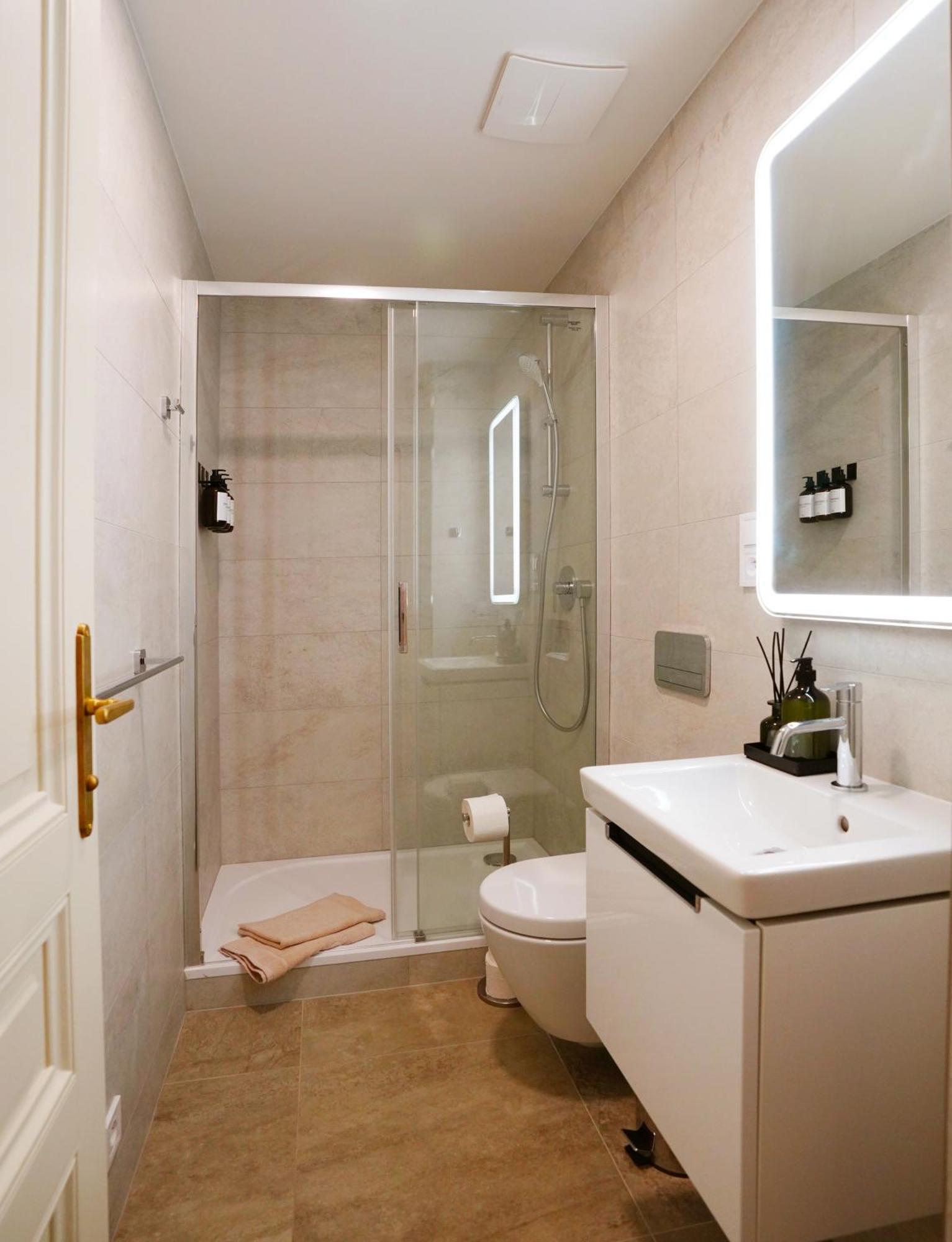 Luxemi Apartments I City Center Premium Studio Praga Quarto foto